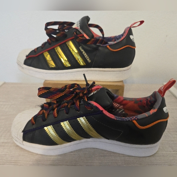 Adidas Originals Superstar Chinese New Year Black Liquid Gold Kids Youth 4 Ox - Picture 2 of 8